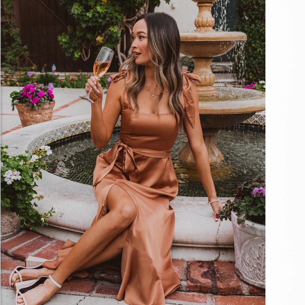 Claire Midi Dress